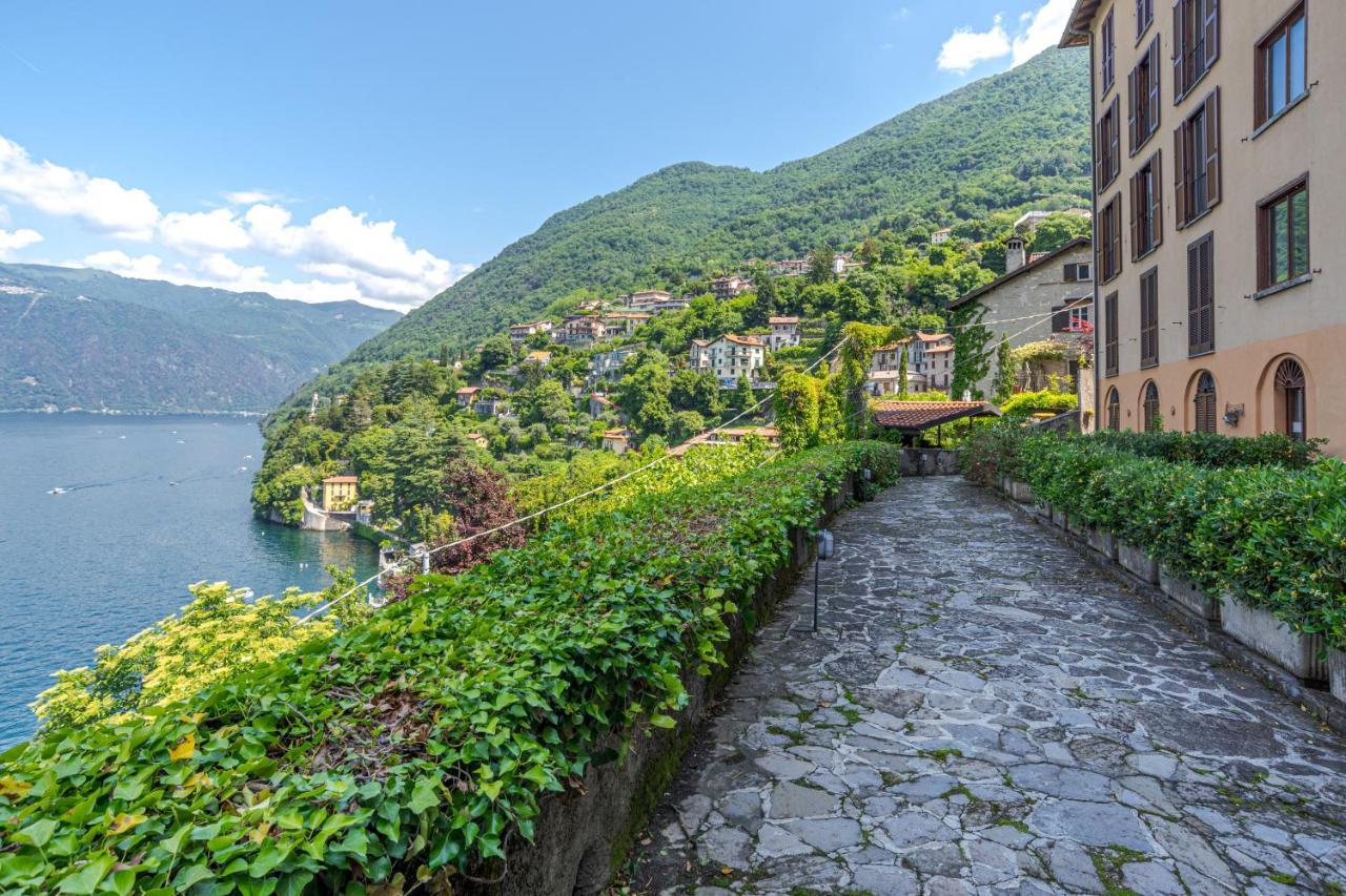 Apt With Terrace And Shared Pool! Lake View! Apartment Nesso Exterior photo